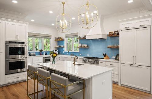 East Beach House | Beach Birdie - 4221 Fourth Street