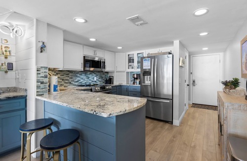 Sunnyside House | Beach Pleeze - Gulf-Front 2-BDRM Townhome in PCB