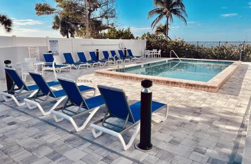 Fort Myers Beach Apartment | Beach Villas # 106 - BOGO24 condo