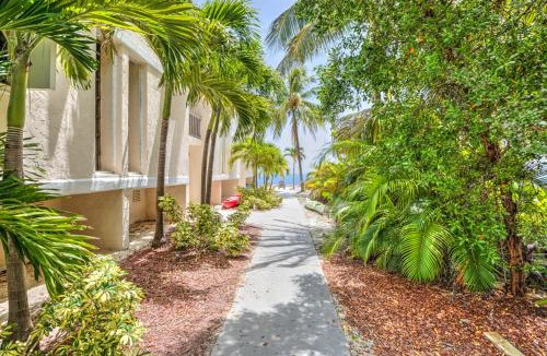 Marathon Apartment | Beachfront Condo on Coco Plum Beach