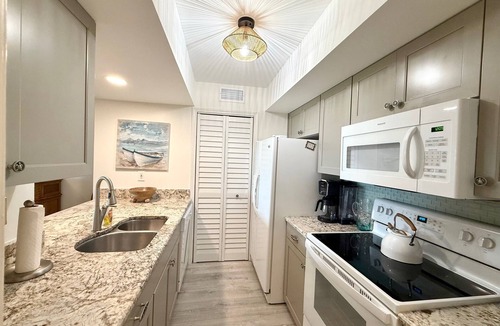 Seabrook Island Villa | Beachfront Pelican Villa by Sandpiper | Near Beach