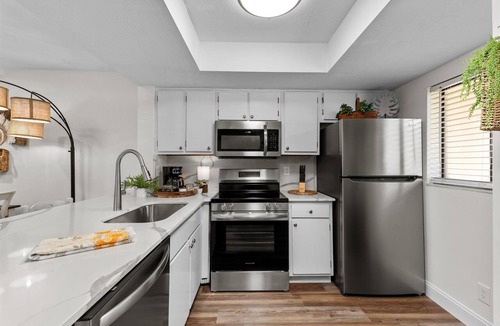Augusta Condo | Beautiful 2 bedroom 2 bathroom condo with patio. The sleeping arrangements for this property are 2 queen beds.