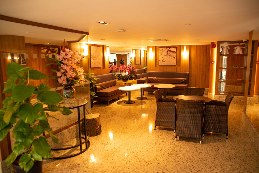 Balm Beach House | Beautiful Beach Front Resort - Family Suite (I)