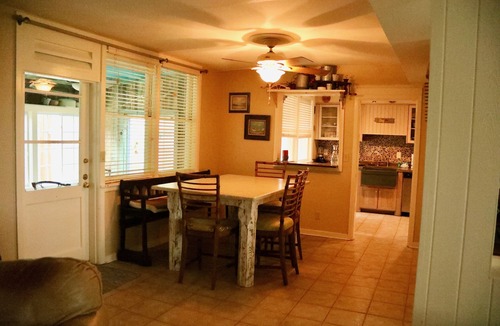 East Beach Cottage | Beautiful, Family/Pet-Friendly, East Beach Cottage