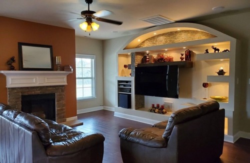 Madison House | *Beautiful Luxury Executive Home minutes from Redstone Arsenal*