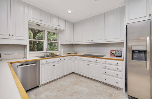 King City House | Beautiful Waterfront Historic Home near the Pier Village!