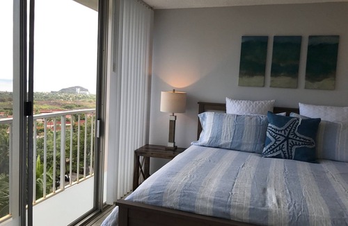 Makaha Condo | Beautifully Furnished, New Renovation, A/C, Mtn/Ocean View, beach/golf/hiking!
