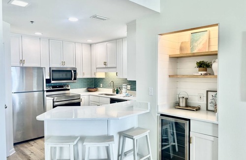 Orange Beach Condo | BEAUTIFULLY RENOVATED Condo on the 14th Floor with Fabulous Gulf-Front Views!