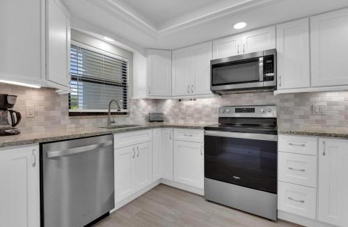 Iona Apartment | Bella Beach Bliss