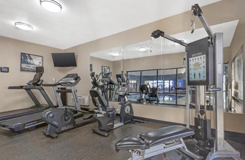 McDonough Hotel | Best Western Plus McDonough Inn & Suites