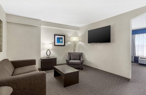 Tallahassee Hotel | Best Western Plus Tallahassee North Hotel