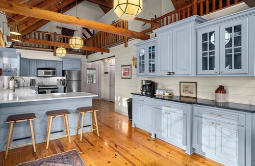 Houston House | Big Bend Retreat at Smith Lake