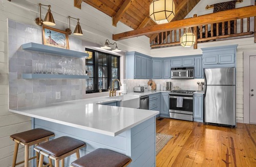 Houston House | Big Bend Retreat at Smith Lake