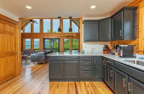 Wolf Laurel Cabin | Big Views Near Asheville New Hot Tub with Mountain Views New Weber Grill