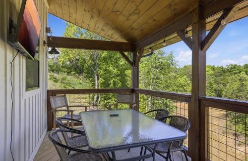 Sevierville House | Black Bear Cove cabin