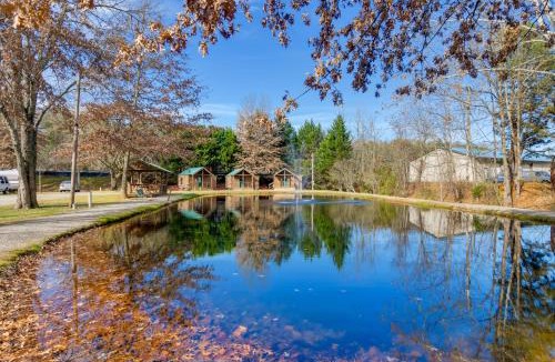 Waynesville Apartment | Blue Ridge Getaway! Studio w/Resort Amenities