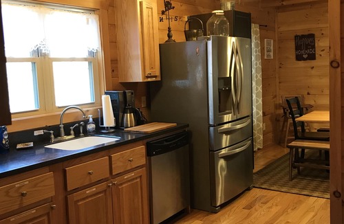 Vein Mountain House | Blue Ridge Mountain Cabin - Private 2BR Near Lake James, Asheville & Hiking