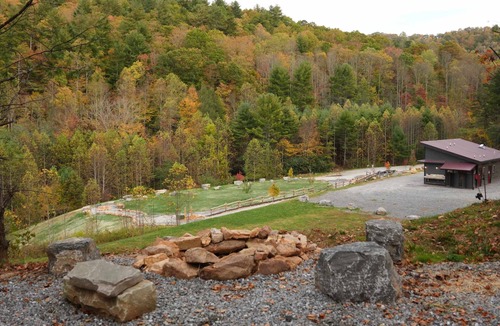 Waynesville RV Rental | Brand New! Camp #2 with Bathhouse