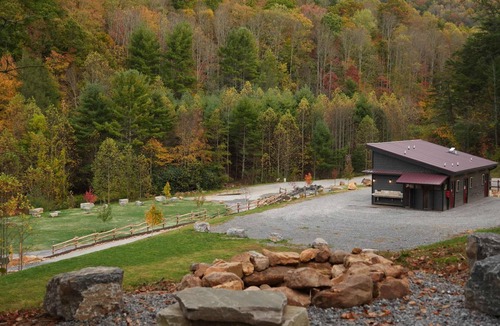 Waynesville RV Rental | Brand New! Camp #2 with Bathhouse