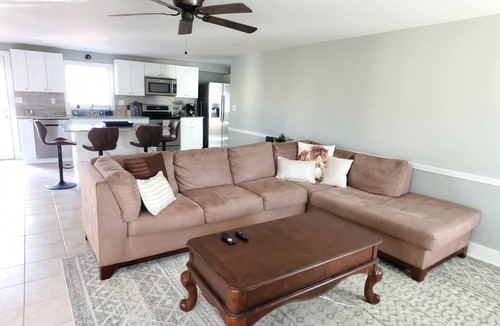 Douglasville House | Brand new home - completely remodeled 4 bed 3 bath - Pet friendly!