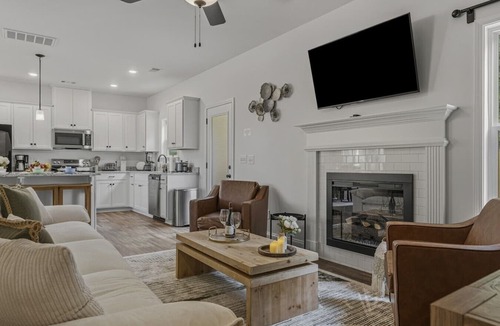 Columbus House | Brand new home - The Homestead