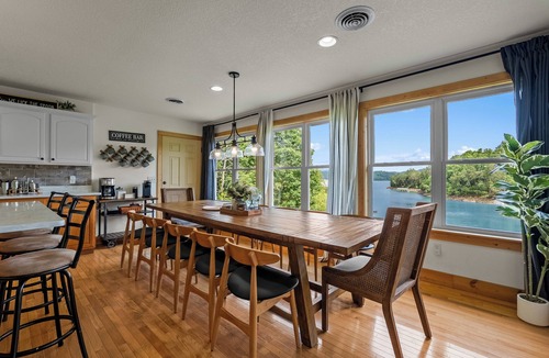 Sevierville Cabin | Brand New Lakefront Oasis: Private Dock & boat launch, Kayaks, Hot Tub
