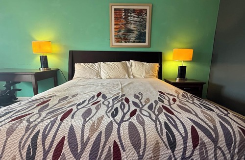 McDonough Hotel | Budget Inn