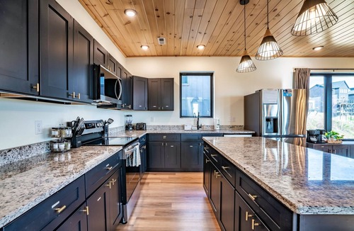 Sevierville Cabin | Cabin with Indoor Pool, Golf Sim, Theater, Hot Tub, Massage Chair and EV Charger