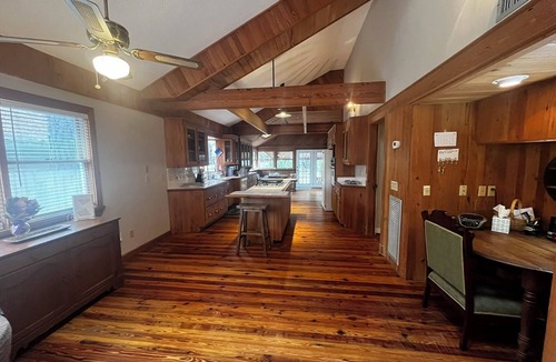 Saint Simons Island Cottage | Callaway Cottage nestled under moss draped oaks, pet friendly, across from park