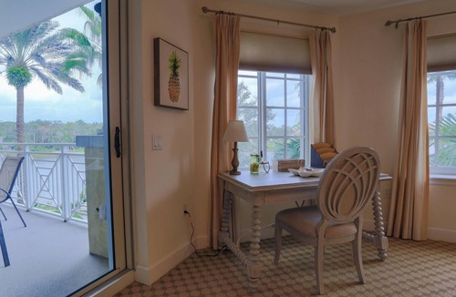 Palm Coast Condo | Calm Channel | Peaceful Waterway Retreat with Resort Access