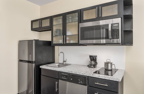 Newnan Hotel | Candlewood Suites Newnan - Atlanta SW by IHG
