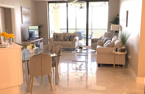Cape Harbour Apartment | Captains Quarters