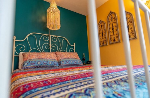 Cornwall Bed & Breakfast | Cardinal Inn ~ Boho Room