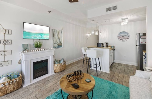 Sunnyside Condo | 💎 Carillon Inn 313. Beautiful Lake Front with Gulf Views! Discounts