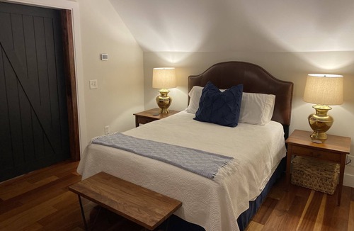 Summerville Historic District House | Carriage House 2-bedroom at Camellia Cottages in historic Summerville