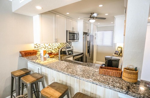 South Island Apartment | Castle Beach 204