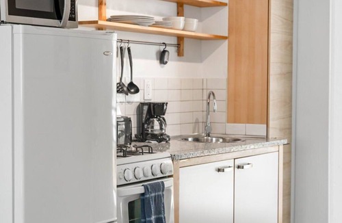 Ardmore Apartment | (CCC) World Cup Atlanta Studio Transit-Friendly Location