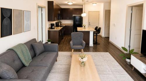 Five Points South Apartment | Central BHM 2BR Sleek City Escape