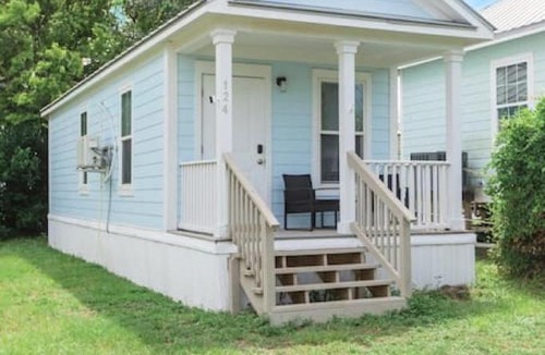 Pass Christian Apartment | Chapel House
