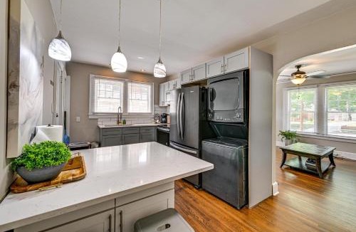 Wesley Heights House | Charlotte Duplex Close to Uptown and Sports