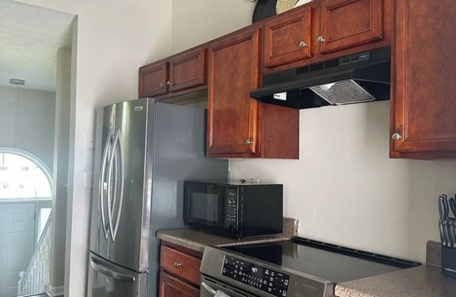 Fayetteville House | Charming 2-bedroom in Fayetteville with heated pool and green egg!