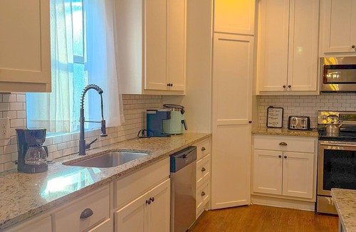 West End House | Charming 3/2 minutes from downtown and all of Atlanta attractions