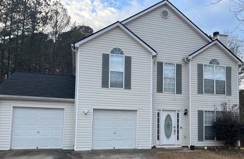 Jonesboro House | Charming 3-bedroom house in Metro Atlanta