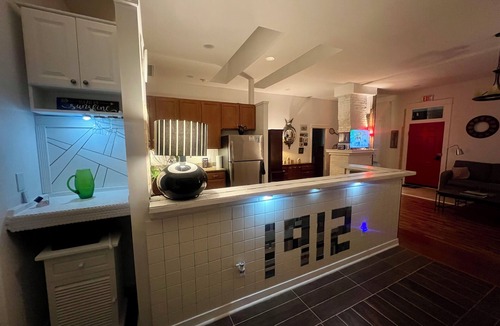 Macon House | Charming 3-bedroom house with yoga room in enchanting Macon