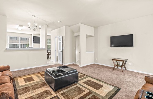 Atlanta House | Charming 4 Bedroom Townhouse with 3 Levels