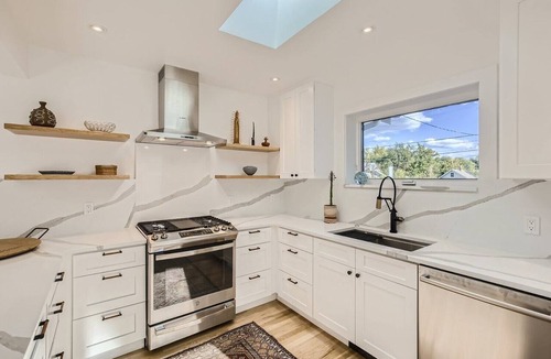 Whittier House | Charming Bungalow in Downtown Boulder