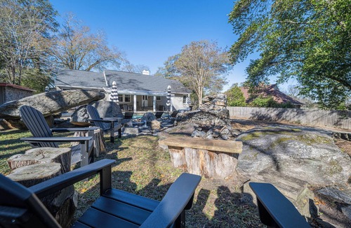 Columbus House | Charming Columbus Retreat 3BR Pool&Games