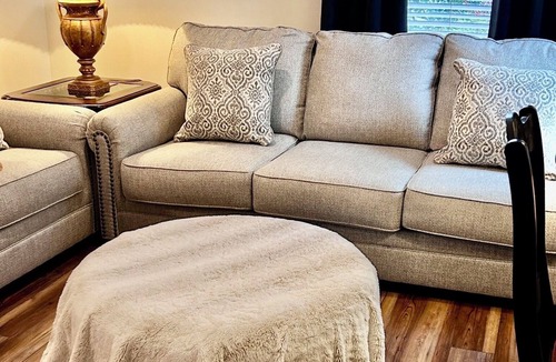 Orangeburg House | CHARMING FURNISHED APARTMENT