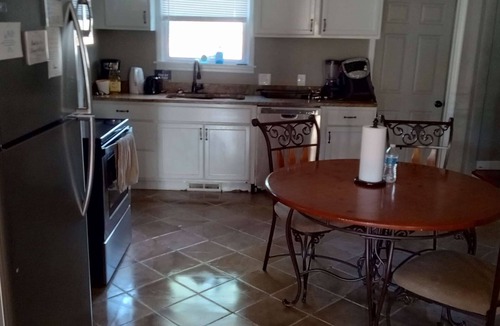 Huntsville House | Charming Home Blissful on Bradley