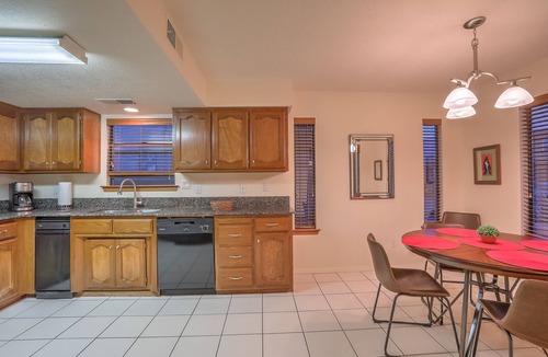 S Y Jackson House | Charming home in the Albuquerque foothills